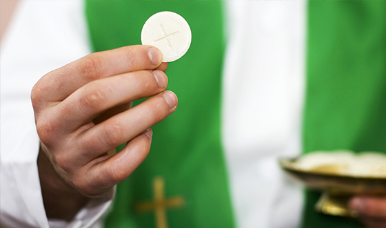German Bishops Allow Communion for Protestant Spouses